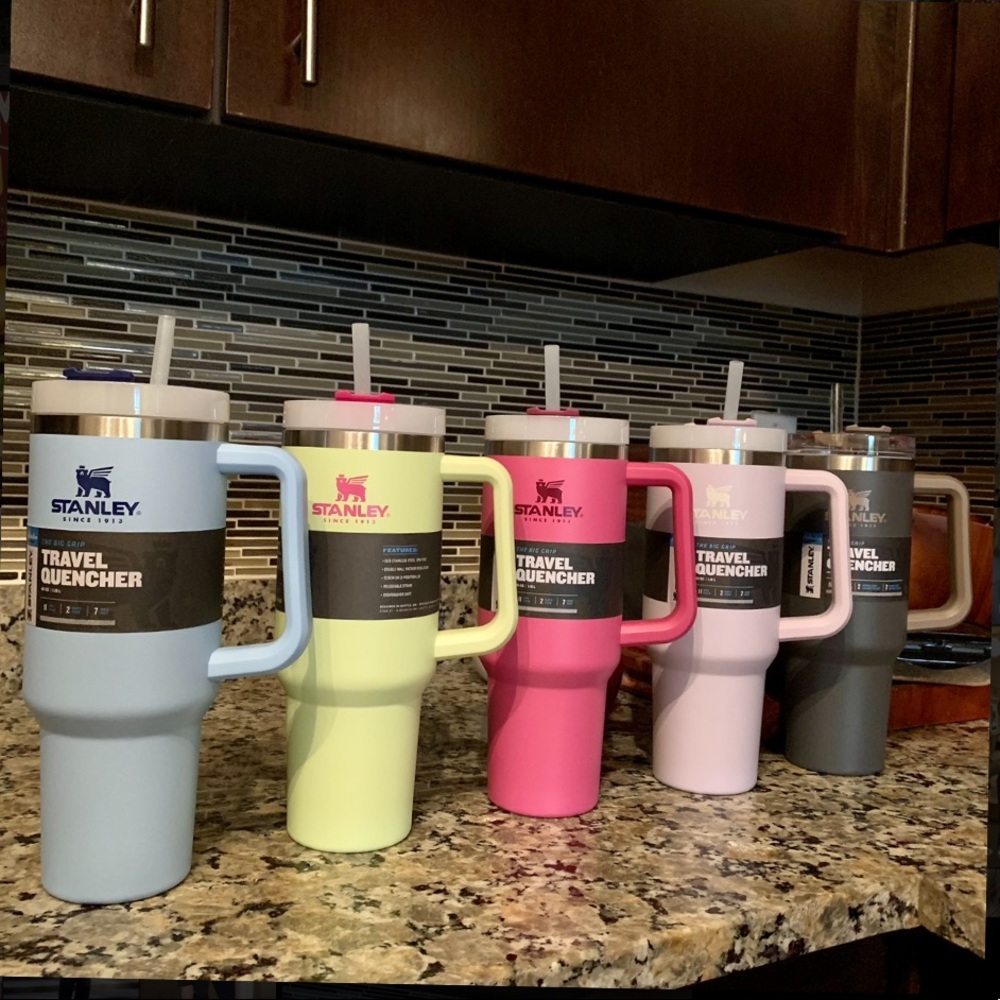 Stanley Adventure Quencher 40 oz Cup